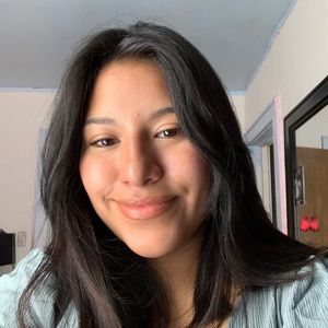 Meet your Posher, Britney